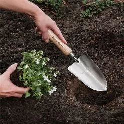 Kent & Stowe Stainless Steel Capability Trowel -Garden Sphere Deals Store 1139543 3